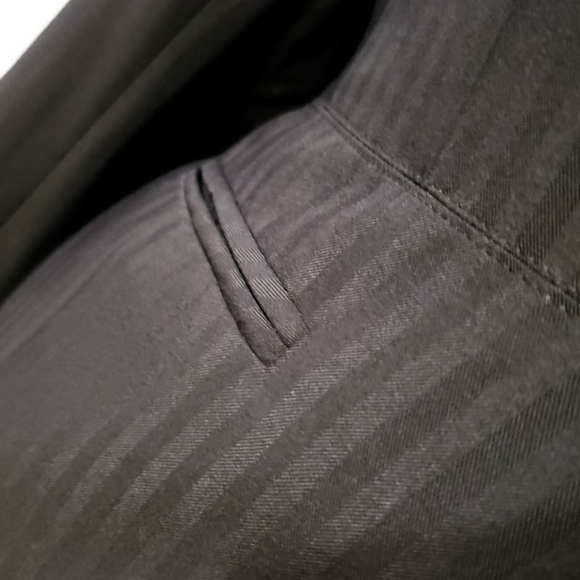 Jones New York Single Button Black Blazer - Picture 4 of 8